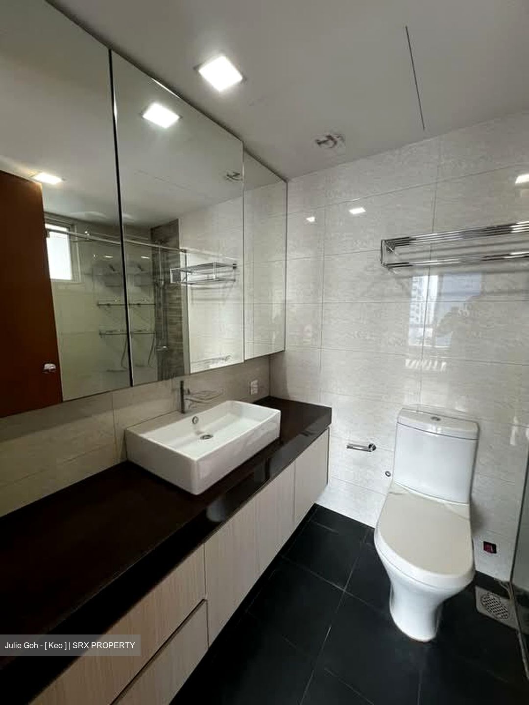 Burlington Square (D7), Apartment #594650241
